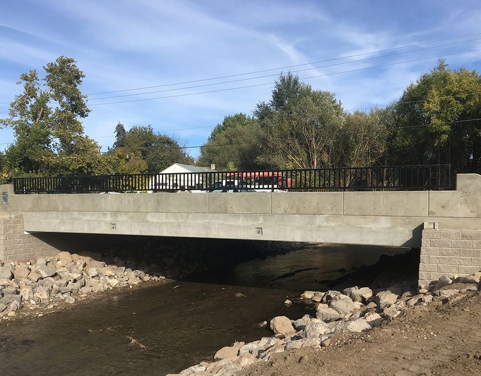 pro-000010117_achdeagleroadbridge_03
